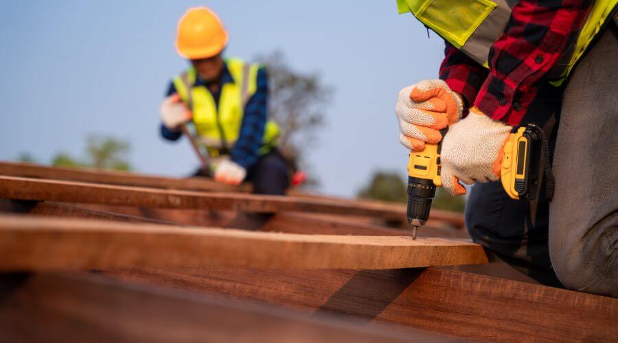 Professional residential roofers in Middle Brook, MO